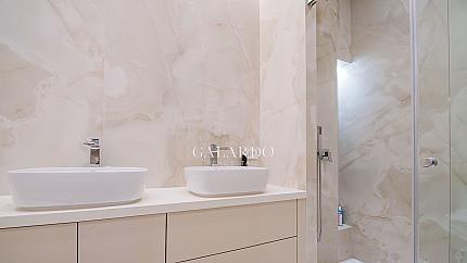 Three-bedroom apartment in Millennium Residence