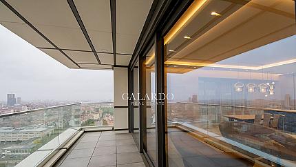 Three-bedroom apartment in Millennium Residence