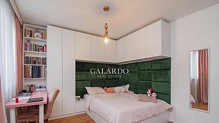 Cozy two-bedroom apartment in Beli Brezi