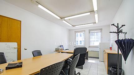 Furnished office in a business building next to James Boucher Metro Station