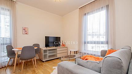 One bedroom apartment in "Este" gated community