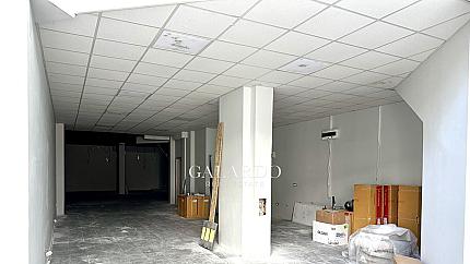 Shop in Lozenets residential area in a top location