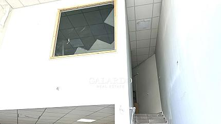 Shop in Lozenets residential area in a top location