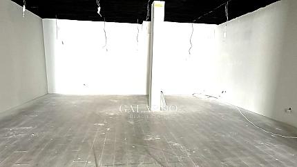 Shop in Lozenets residential area in a top location