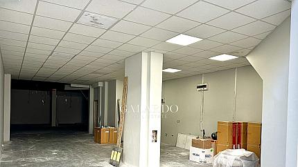 Shop in Lozenets residential area in a top location