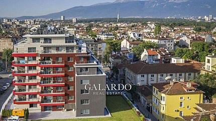 Офис в представителна сграда в централните части на София
