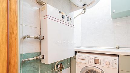 Two-bedroom apartment in Buxton district