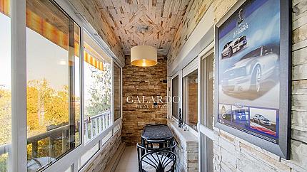 Two-bedroom apartment in Buxton district