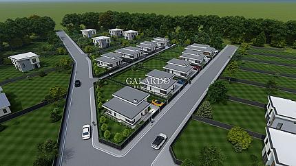 Beautiful house with a private yard in Parvenets