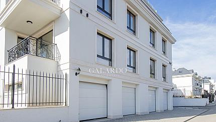 Luxurious and cozy apartment in a closed complex