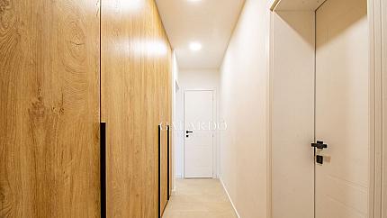Stylish newly furnished 2-bedroom apartment on Cherkovna Street
