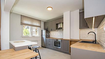 Stylish newly furnished 2-bedroom apartment on Cherkovna Street