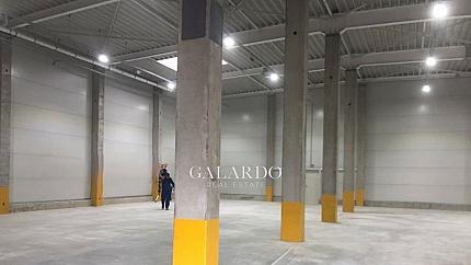 Warehouse for rent in the Kazichene village