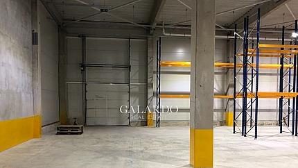 Warehouse for rent in the Kazichene village