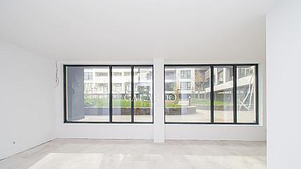 New shop for rent on Cherni vruh Blvd.