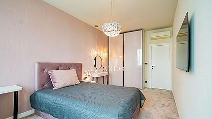 Луксозен Дизайнерски апартамент с 3 спални в Sofia Land Residence