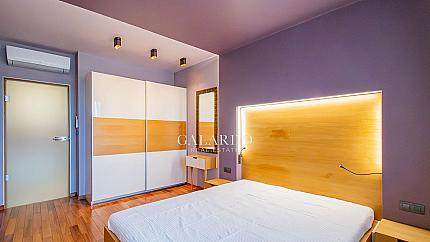 Просторен стилно обзаведен двустаен апартамент в к-с Green Residence