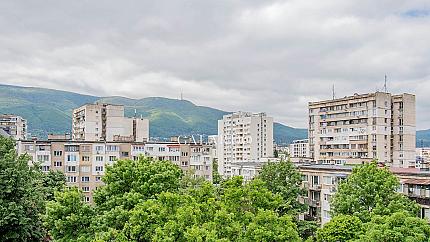 Апартамент с две спални и чудесна панорама в кв.Бъкстон