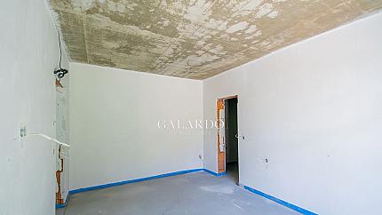 Прекрасна къща със самостоятелен двор в Бистрица