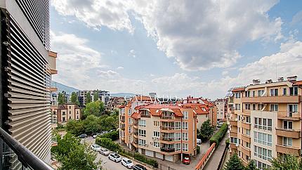 Galardo Real Estate предлага двустаен апартамент под наем .