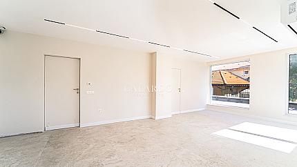 Панорамен апартамент с три спални в кв. Кръстова Вада