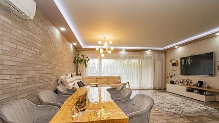 4-room furnished apartment with garden in a prestigious complex