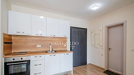 Galardo Real Estate предлага обзаведен двустаен апартамент в кв.Люлин 10