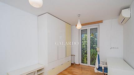 House with four bedrooms, office, sauna, and large terrace in Sofia