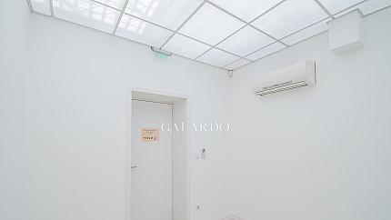 Office in a TOP location just meters from the Courthouse