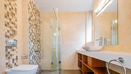 House with four bedrooms, office, sauna, and large terrace in Sofia