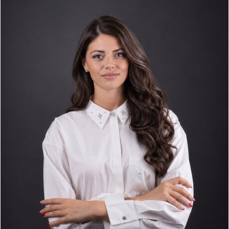 Marina Nikolova