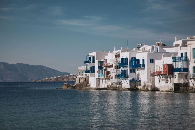 Discover eternal Athens and irresistible Mykonos in Greece