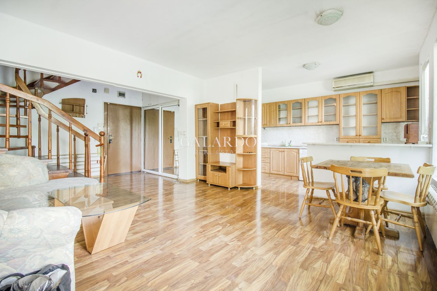 Two-bedroom apartment on two levels on 21st century Street, Studentski grad