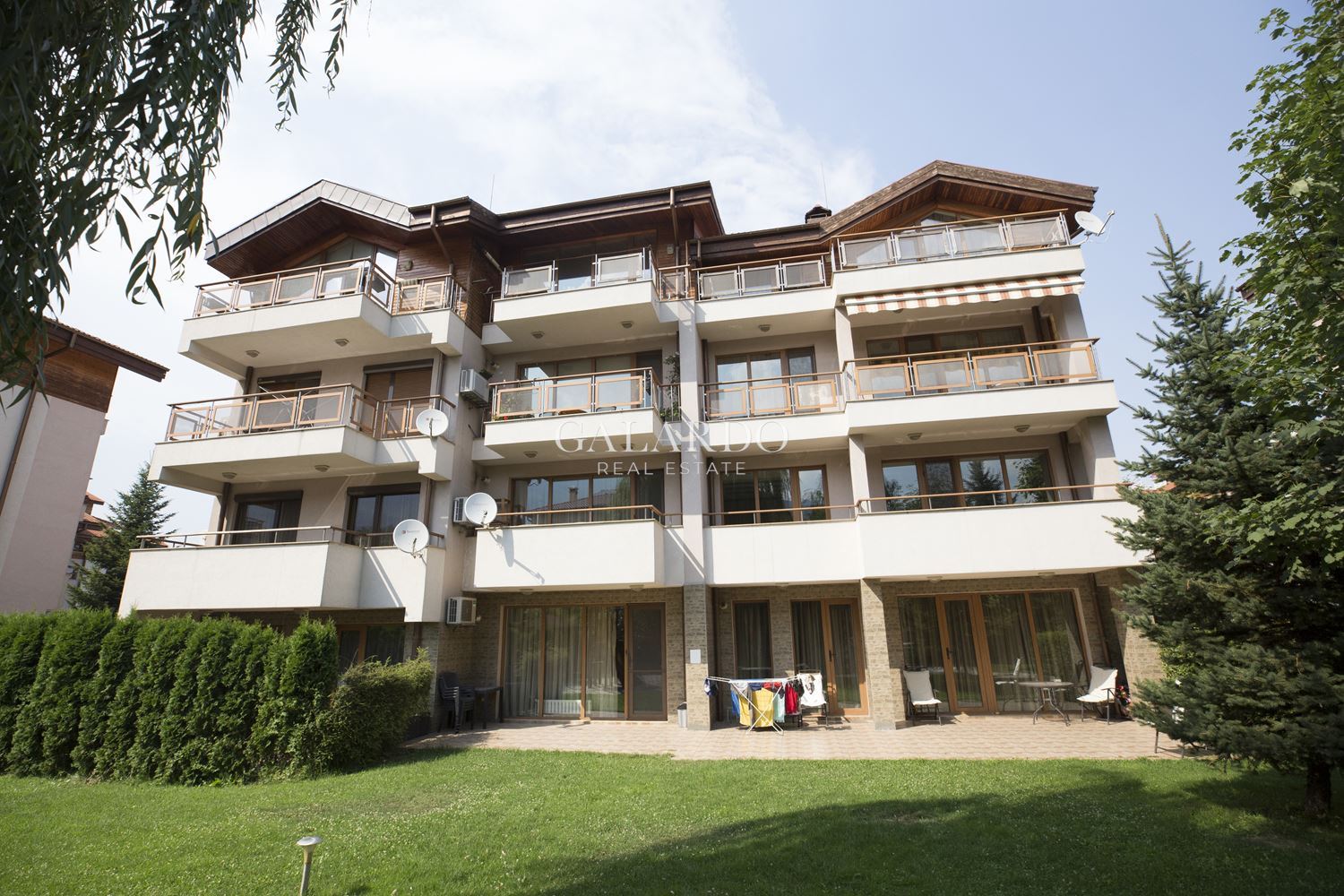 Two-bedroom apartment with own yard in Dragalevtsi