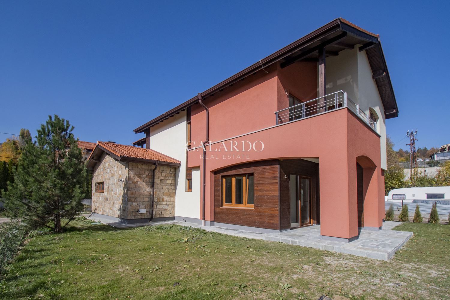 Completed detached house in the village of Bistrica