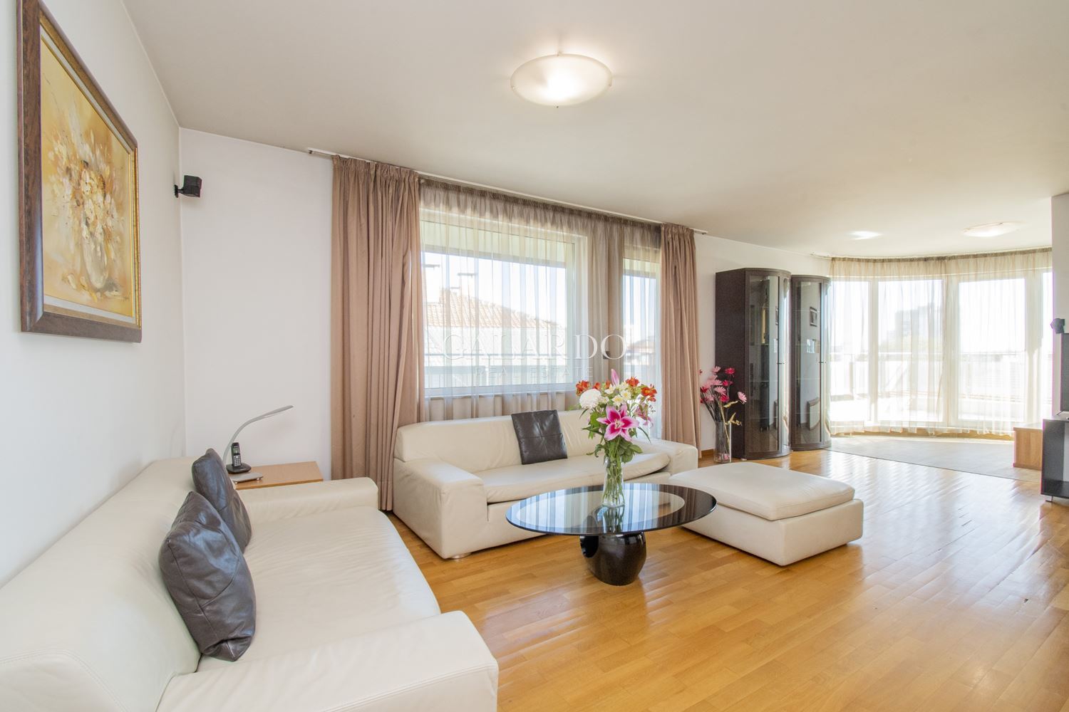 Spacious and bright apartment for rent in the quarter. Geo Milev